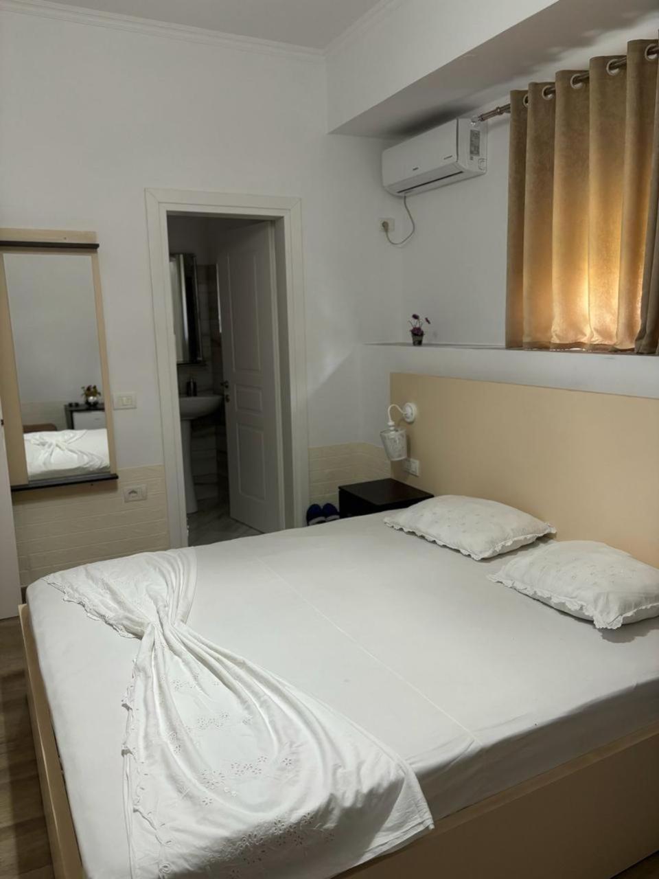 Guest House Adi Hoxha Berat Luaran gambar